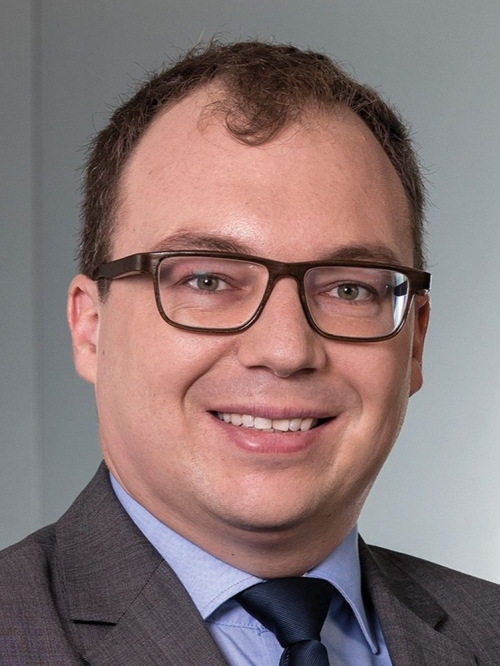 Florian Schneider, Sekretär/in